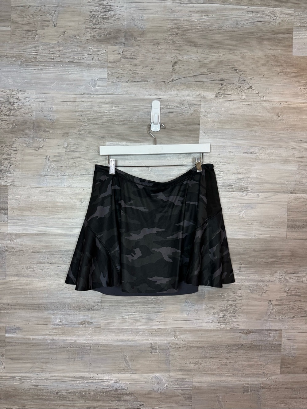 Athleta Dark Camo Match Point Skort L Built-In Shorts Pocket Athletic Skirt - Picture 7 of 9